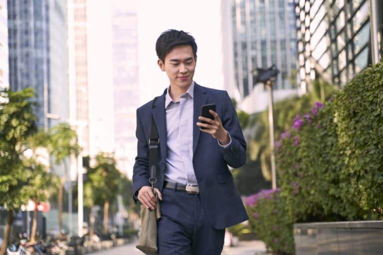 除了自己以外，我们能骗的了谁？
